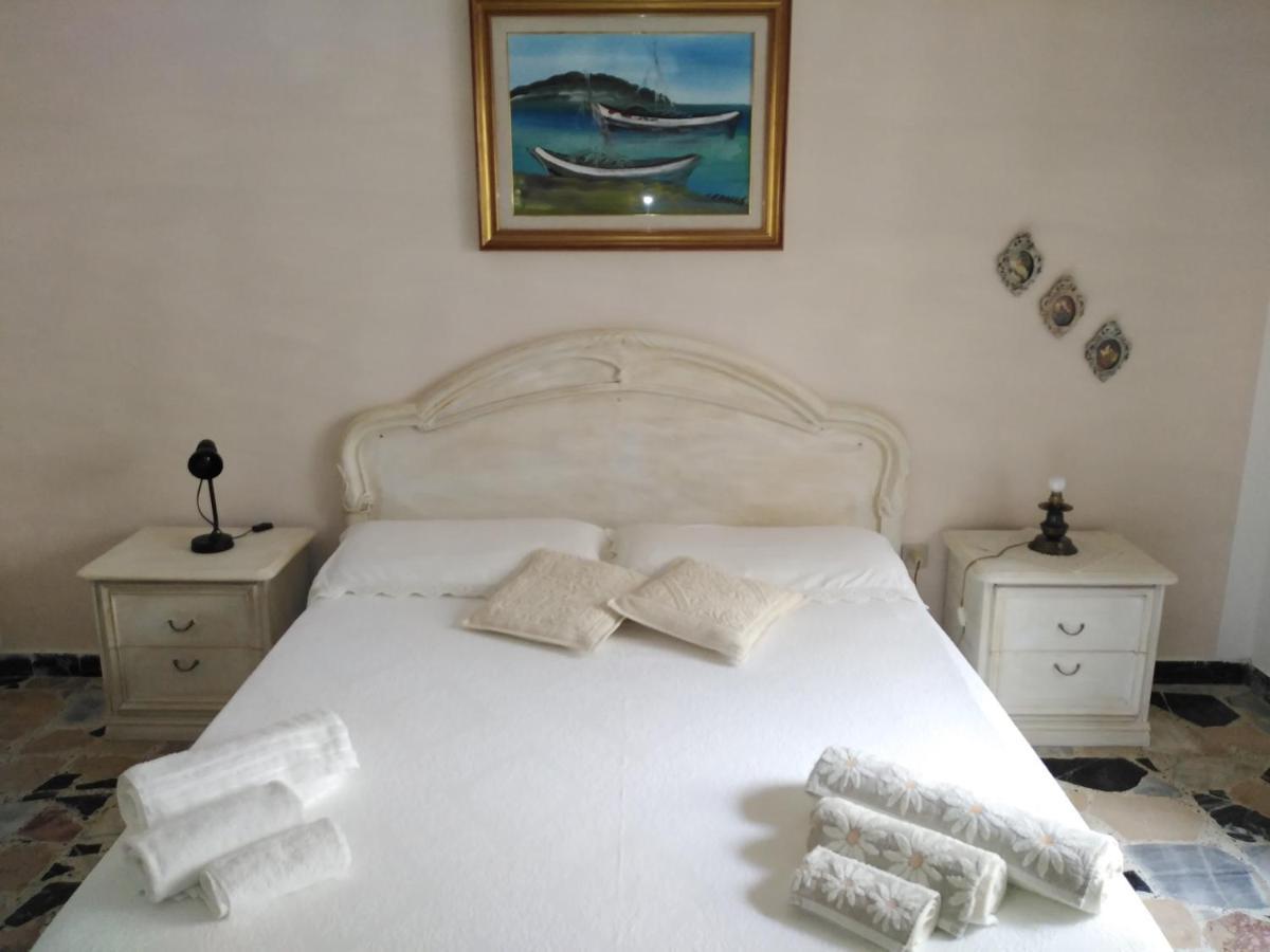 Bed and Breakfast Nonna Dora Muros Zewnętrze zdjęcie