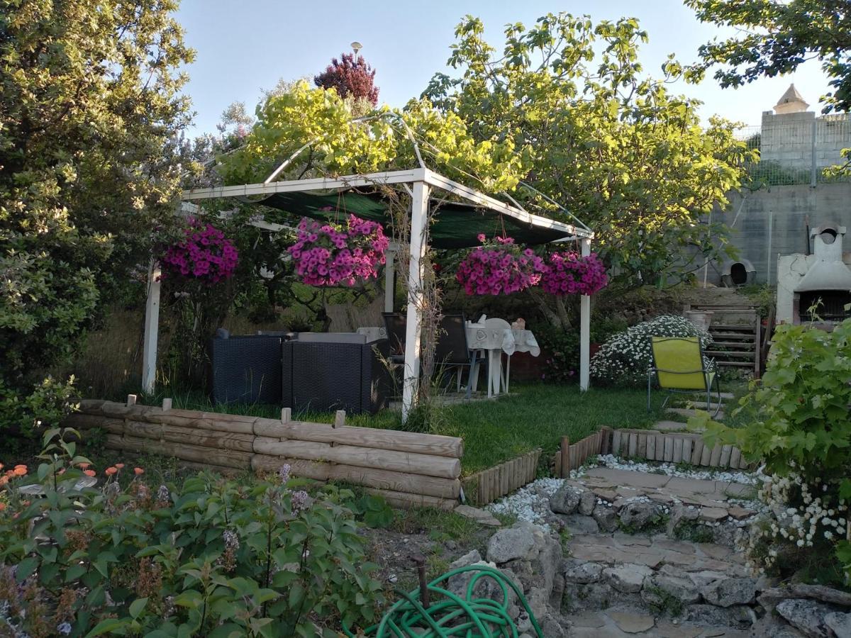 Bed and Breakfast Nonna Dora Muros Zewnętrze zdjęcie